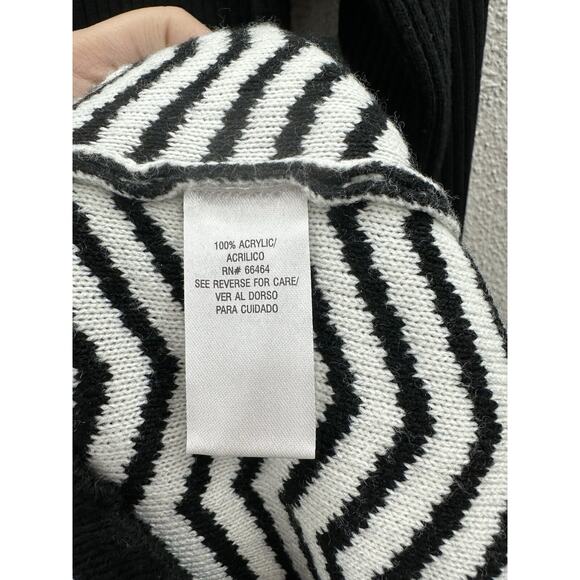 Studio One Womens Dress Size Medium Black Chevron Knit - Picture 5 of 12